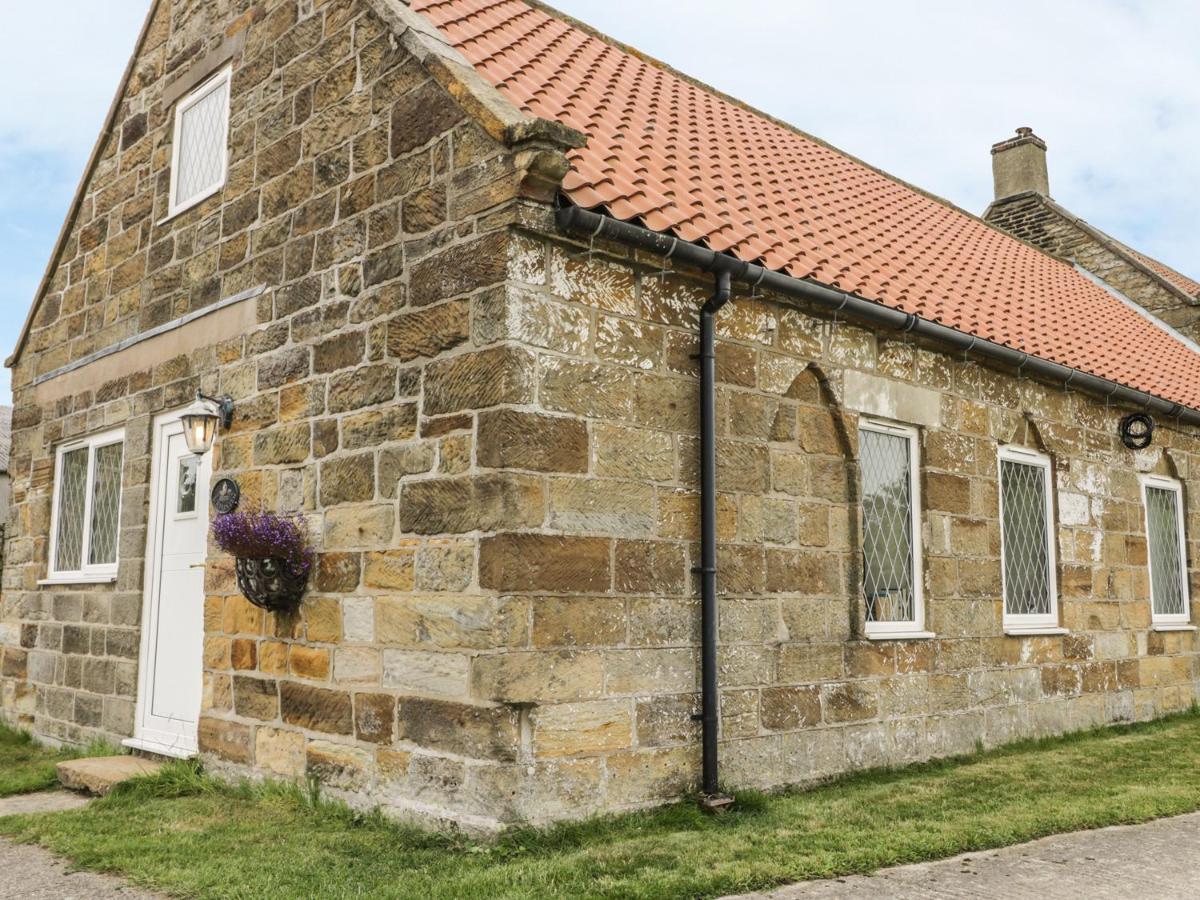 Foxhunter Cottage Whitby Exterior photo